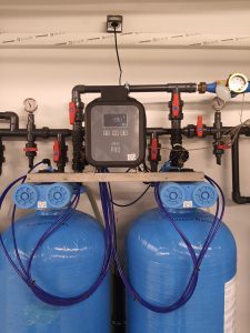 ΑΠΟΣΚΛΥΡΗΝΤΕΣ